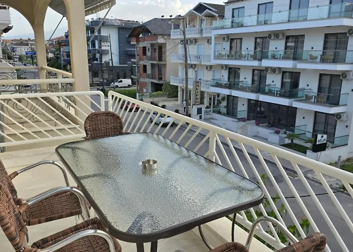 Apartmán Beta-comfortable 100m From The By Optimum Link *