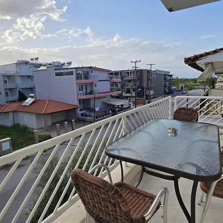 Apartment Beta-comfortable 100m From The By Optimum Link