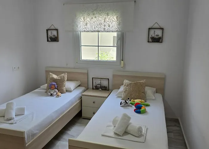 Beta-comfortable 100m From The By Optimum Link Paralía