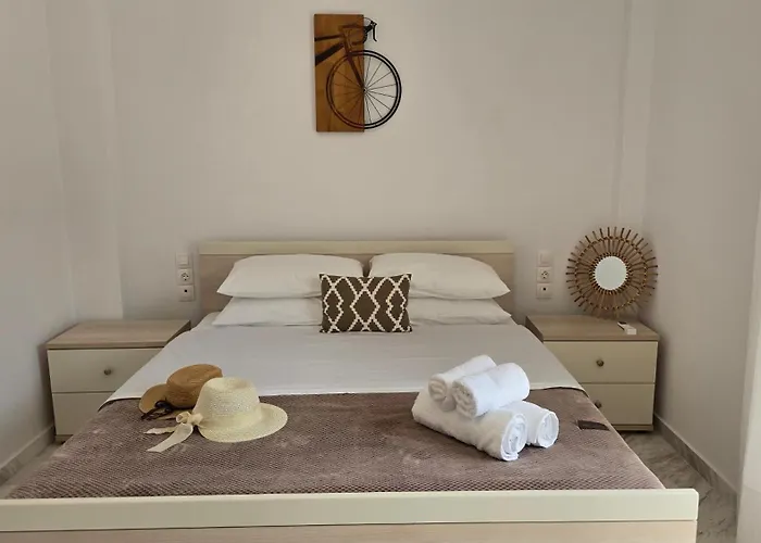 Beta-comfortable 100m From The By Optimum Link Apartamento *