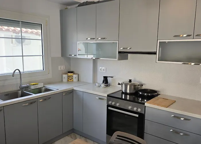 Beta-comfortable 100m From The By Optimum Link *