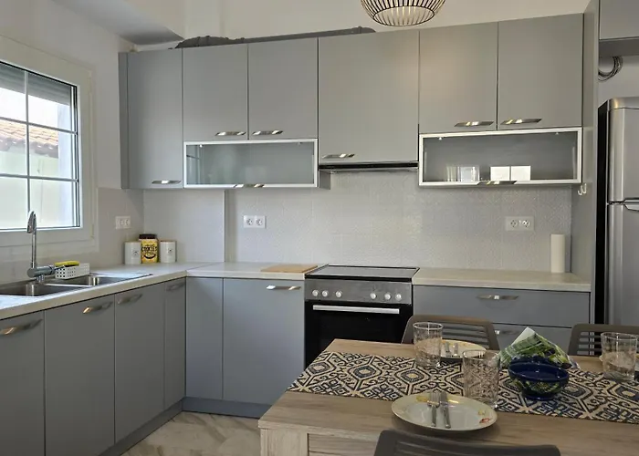 Beta-comfortable 100m From The By Optimum Link * Paralía